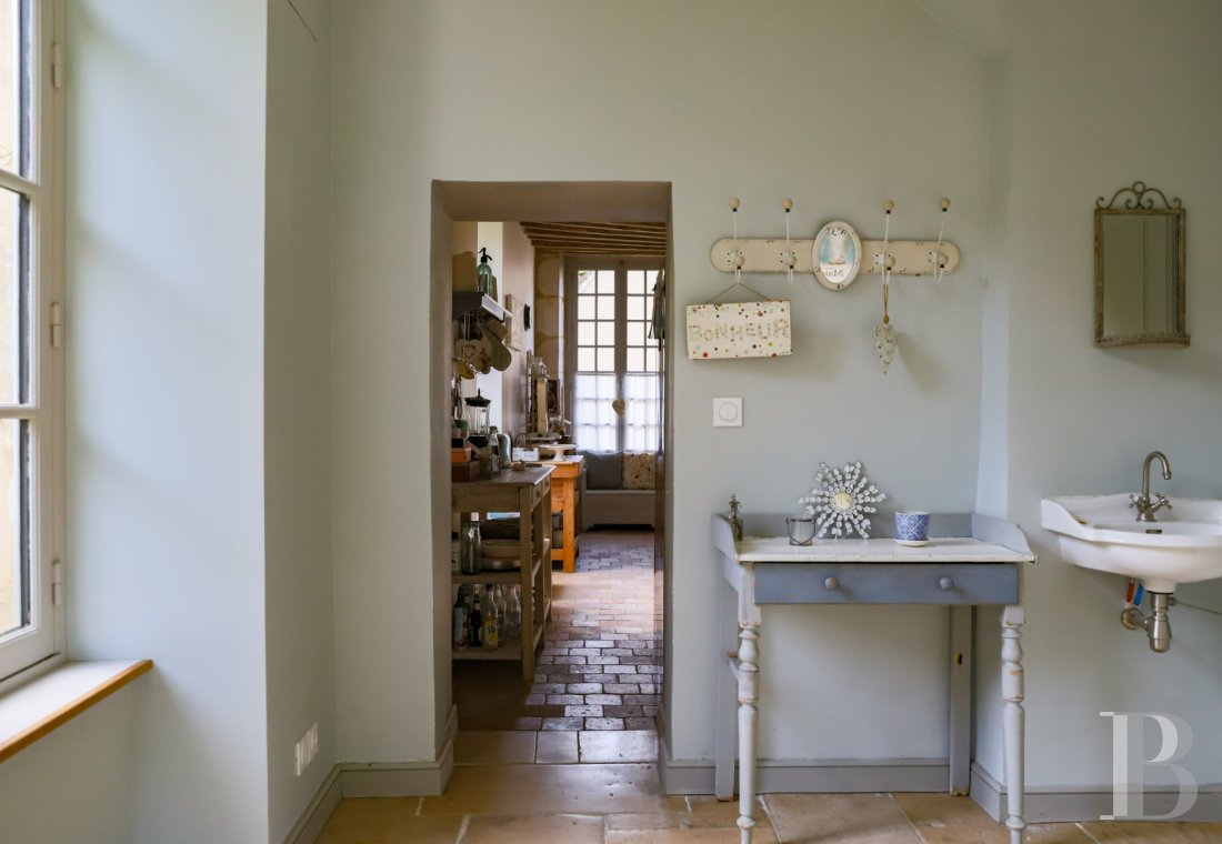 En Normandie, à Falaise, une maison des 17e et 18e siècles au cœur d’un quartier historique - photo  n°17